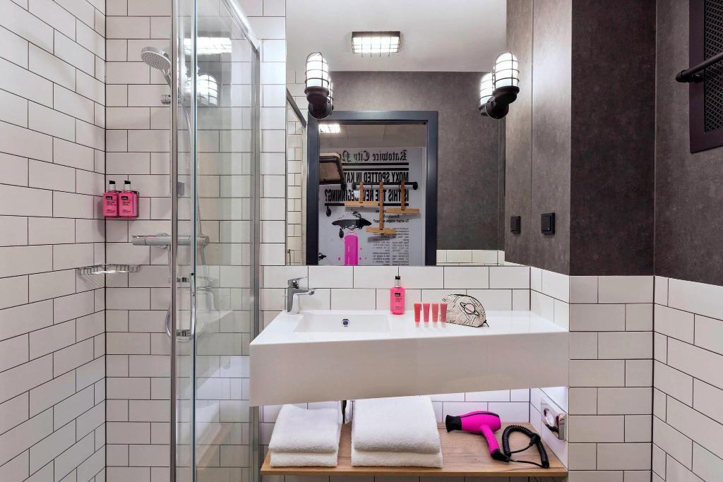 Moxy Katowice Airport
