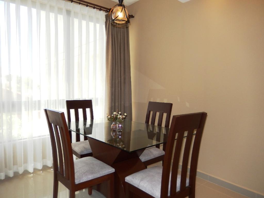 Premium Suites Deluxe Equipetrol