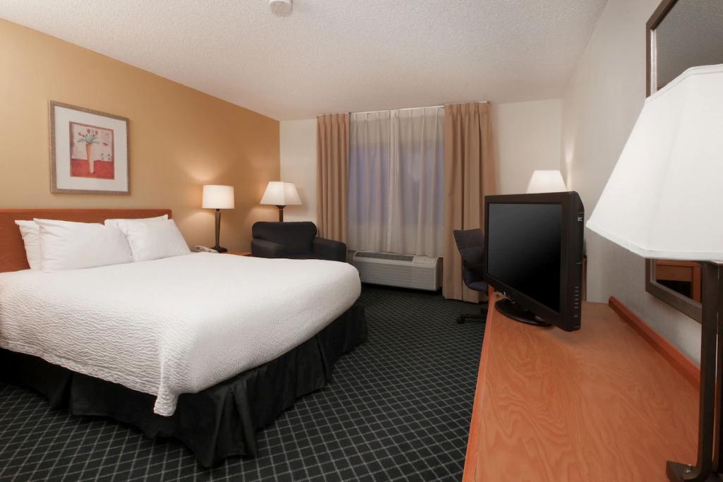 Baymont By Wyndham Coon Rapids