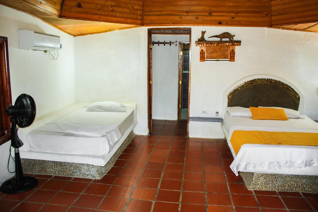 Tay Beach Hotel