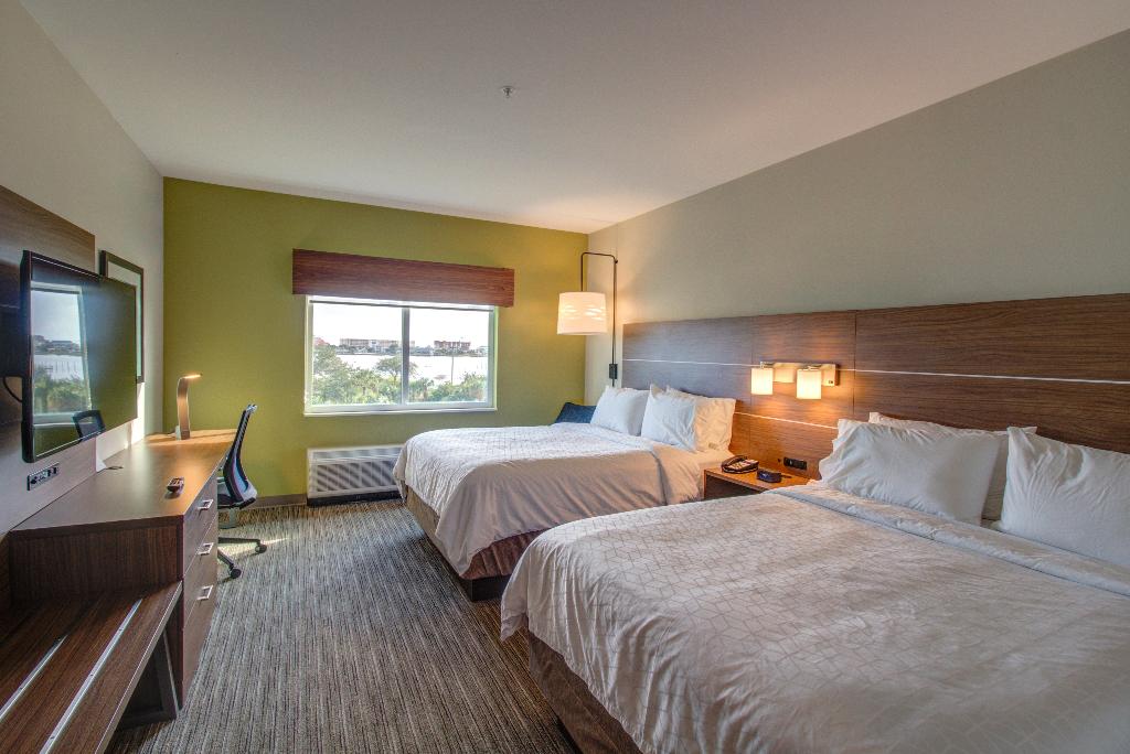 Holiday Inn Express Fort Walton Beach Central