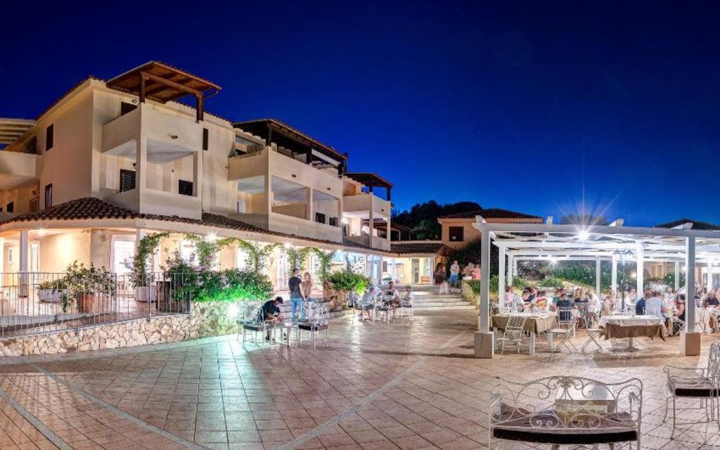 Baia De Bahas Residence photo 8
