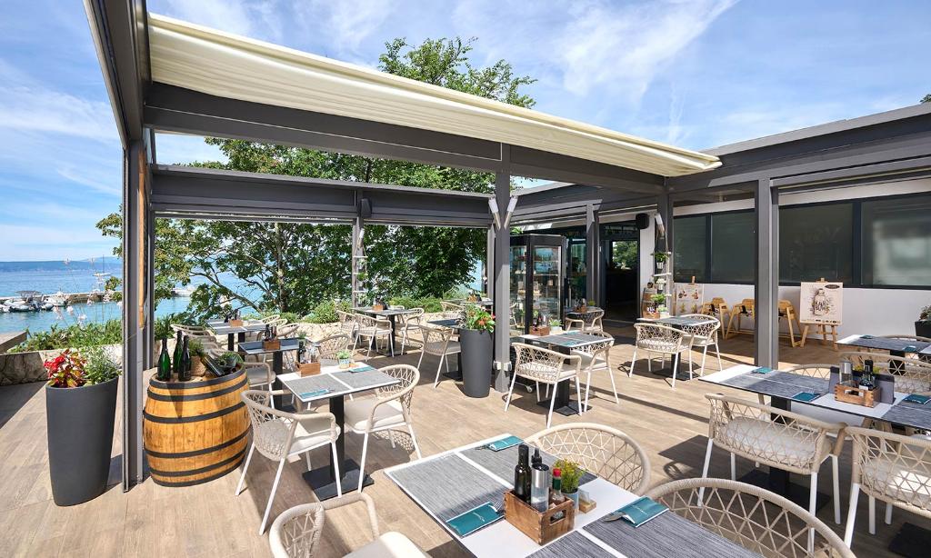 Hotel Aminess Younique Gaia Green Villas, Kroatien, Njivice. Großes 1