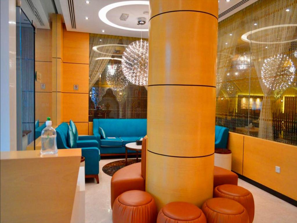 hotel-thumb