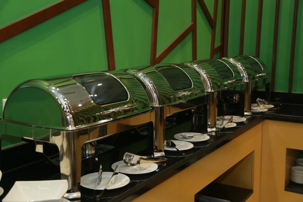 Hotel Tulip Al Barsha Hotel Apartment, Vereinigte Arabische Emirate, Dubai. Großes 2