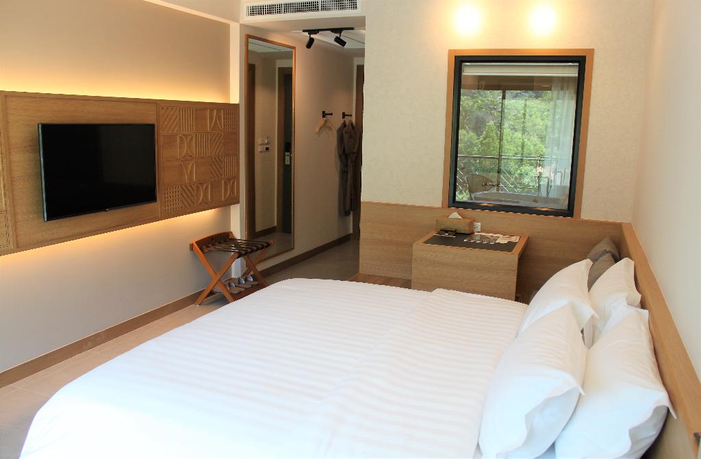hotel-thumb