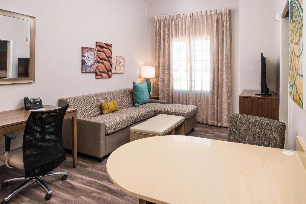 Staybridge Suites Pecos