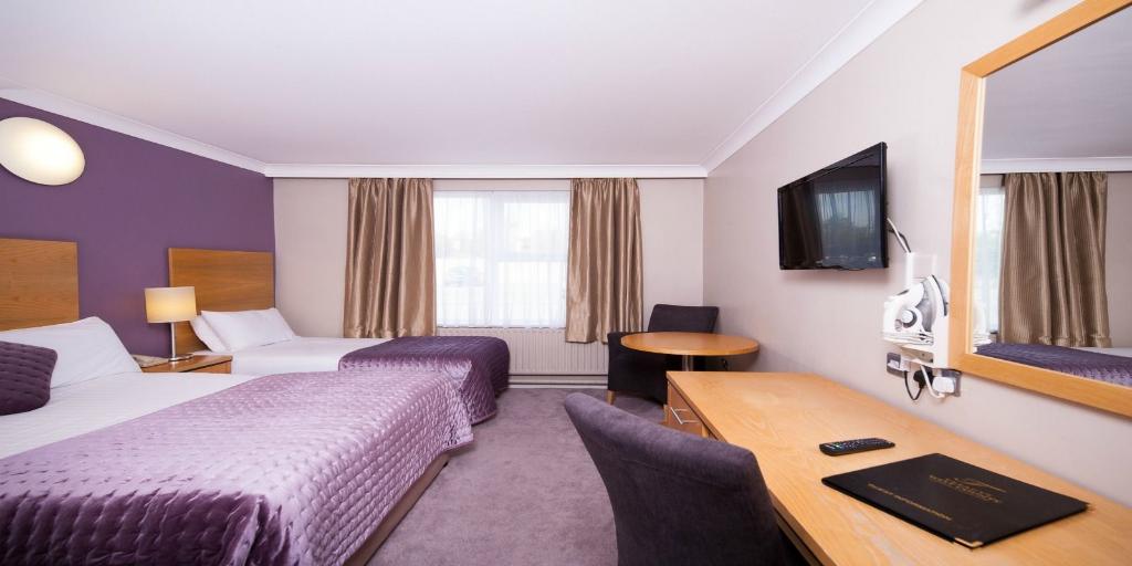 Treacys West County Hotel Ennis