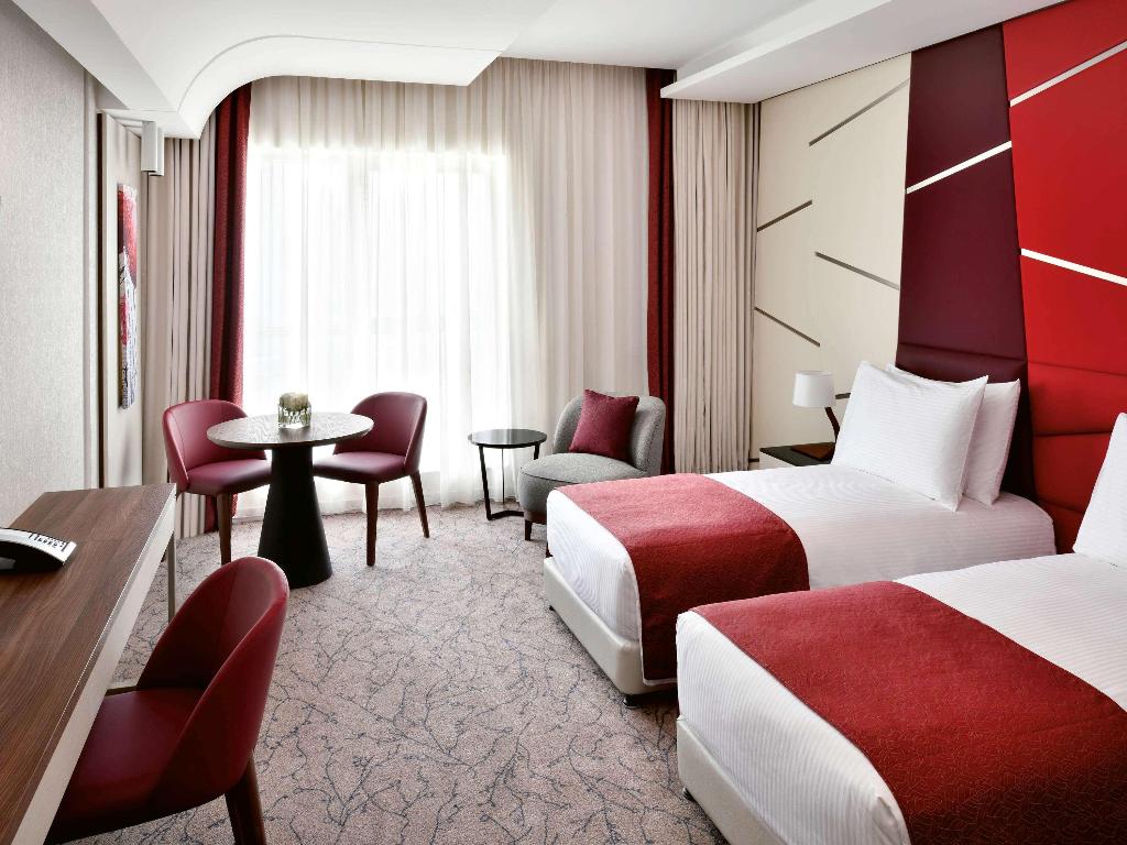 hotel-thumb