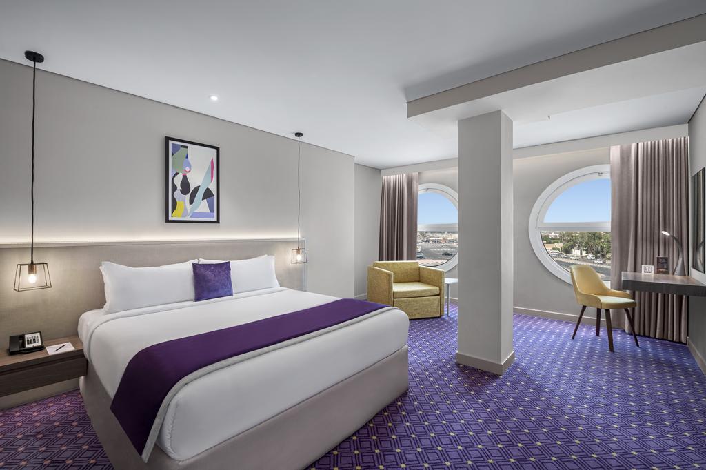 hotel-thumb