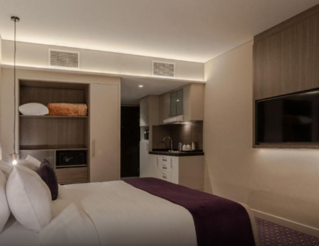hotel-thumb