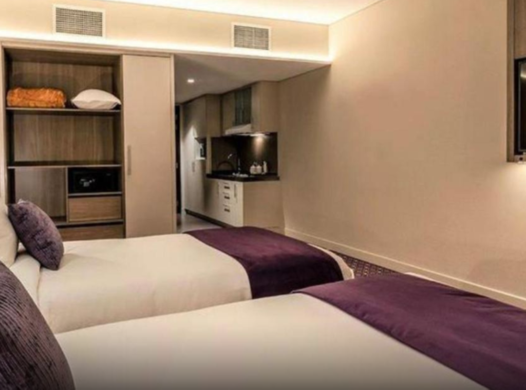 hotel-thumb
