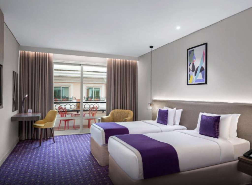 hotel-thumb