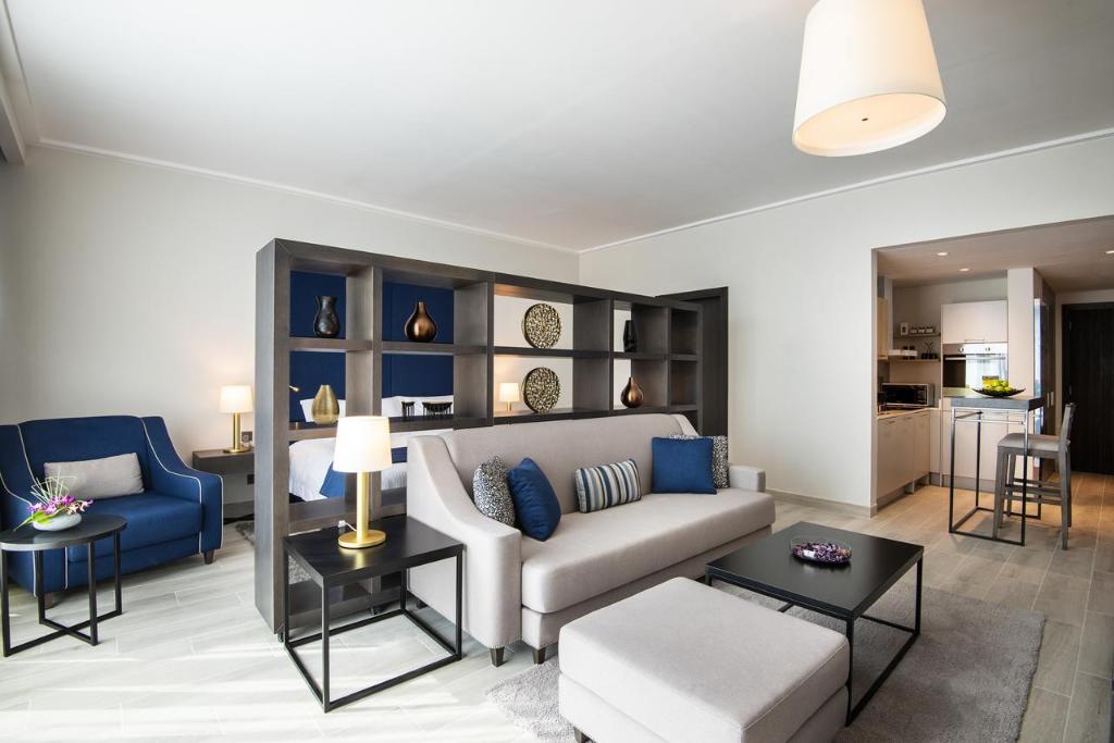 Centara West Bay Hotel and Residences Doha