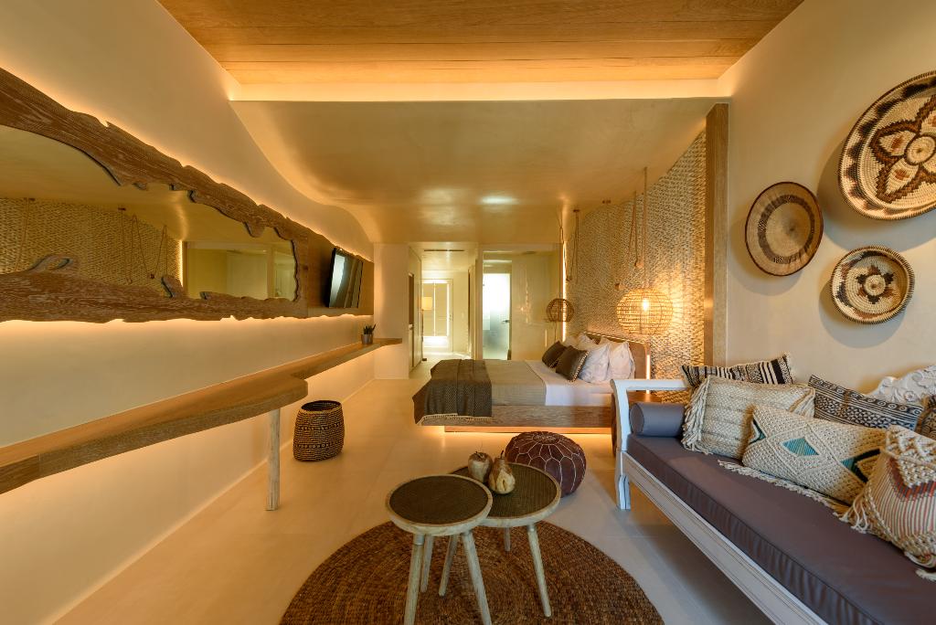 Divelia East Suites