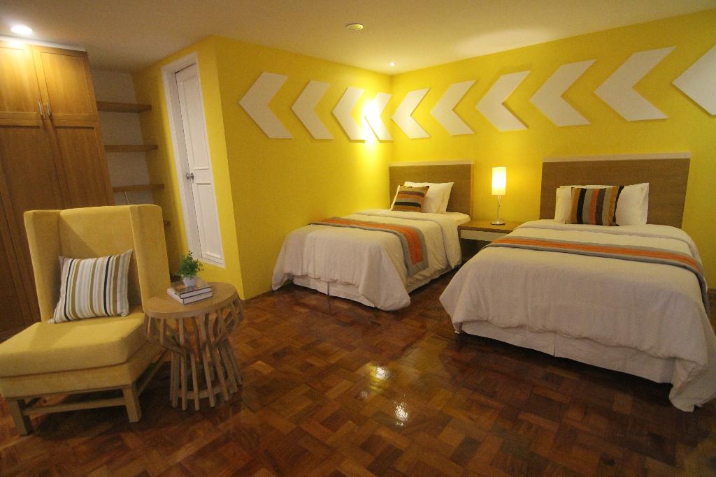 Bryan Condo Suites Makati near Airport by ZUZU
