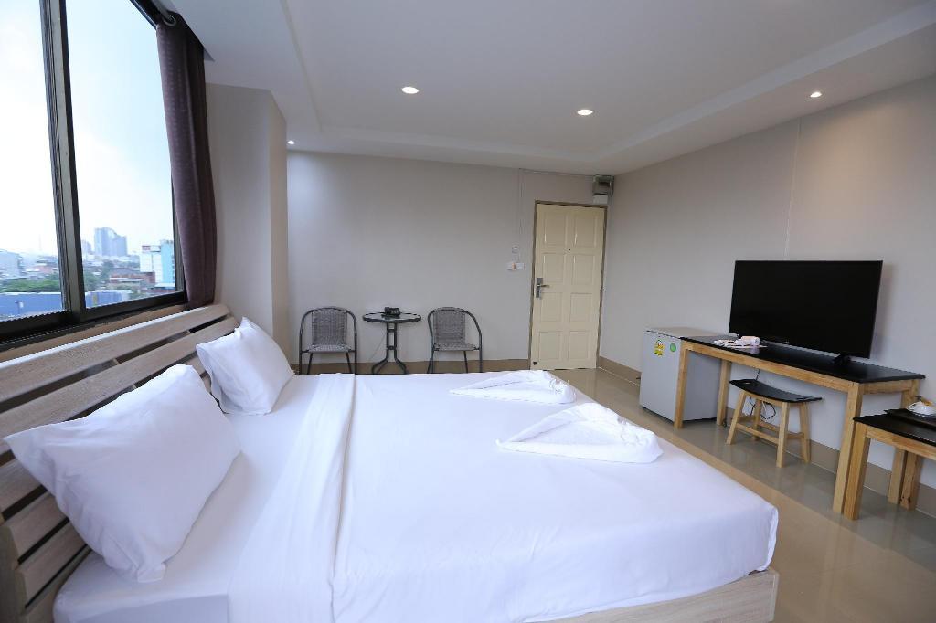 Infinite Hotel at Ratchada
