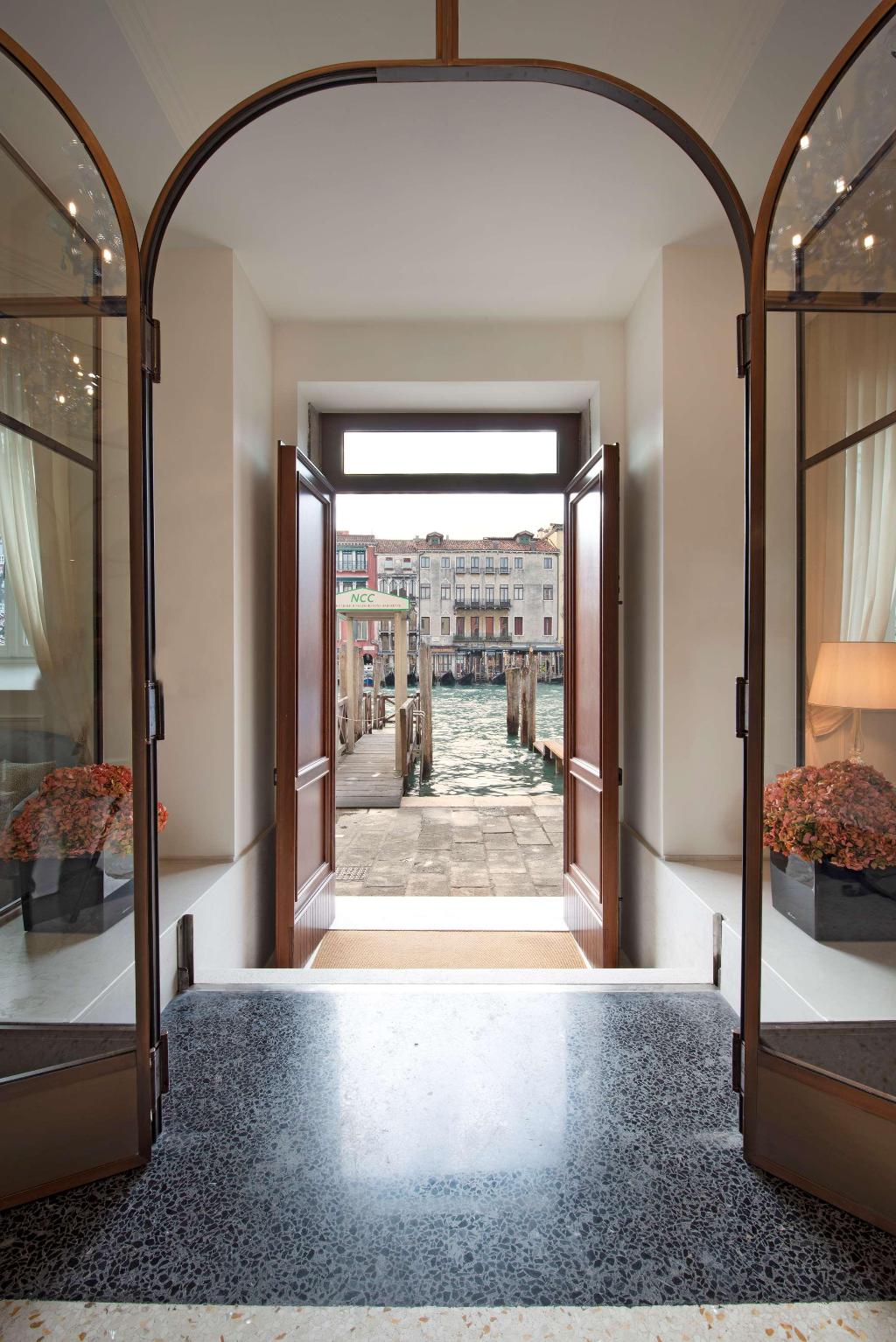 Imagem da galeria de H10 Palazzo Canova