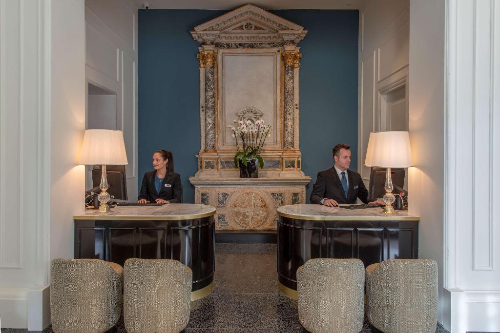 Imagem da galeria de H10 Palazzo Canova