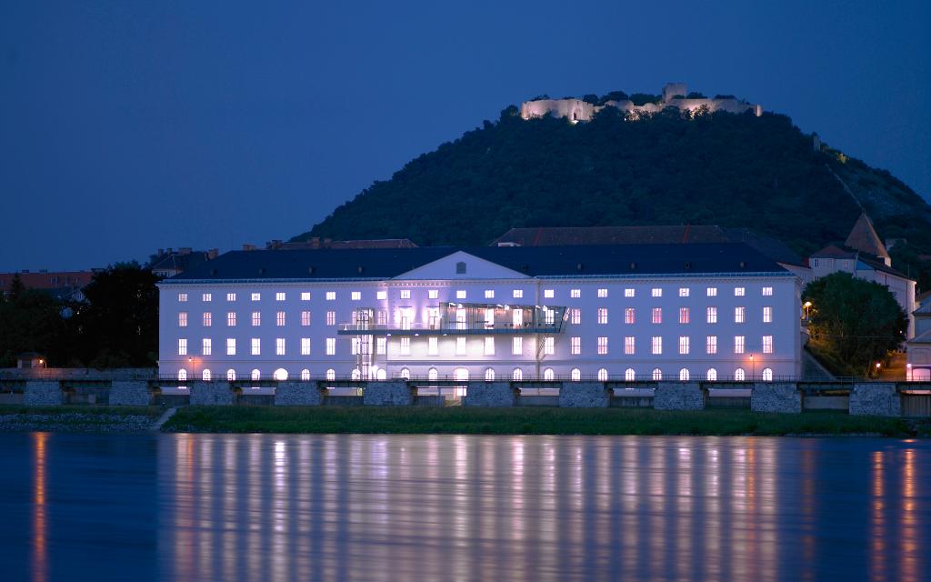 Hotel Altes Kloster, Österreich, Hainburg an der Donau. Großes 1
