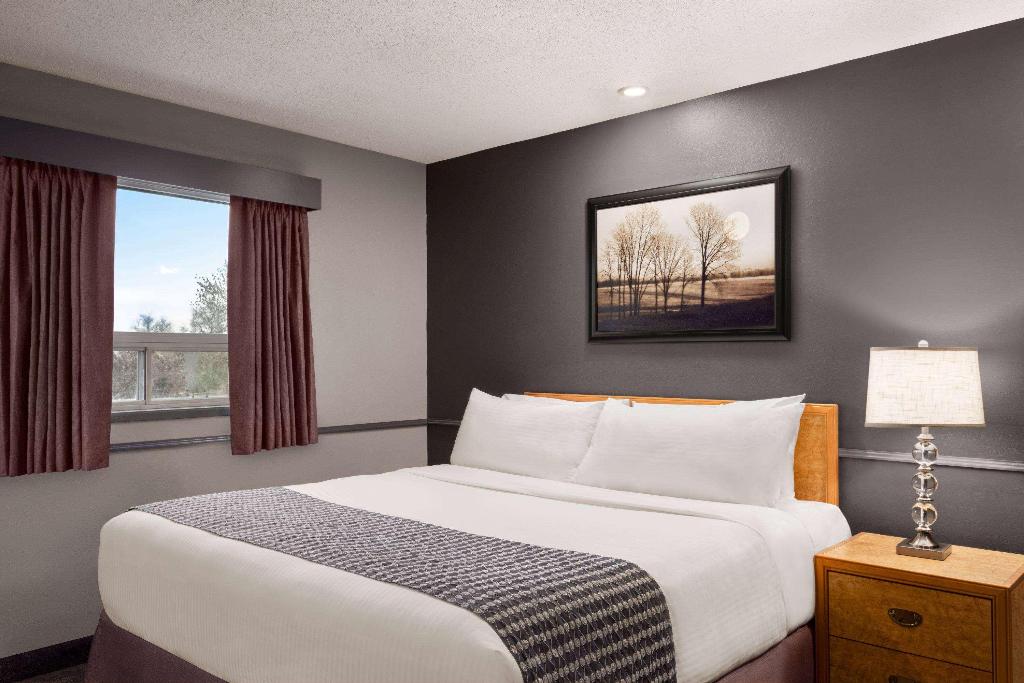 Travelodge By Wyndham Brandon