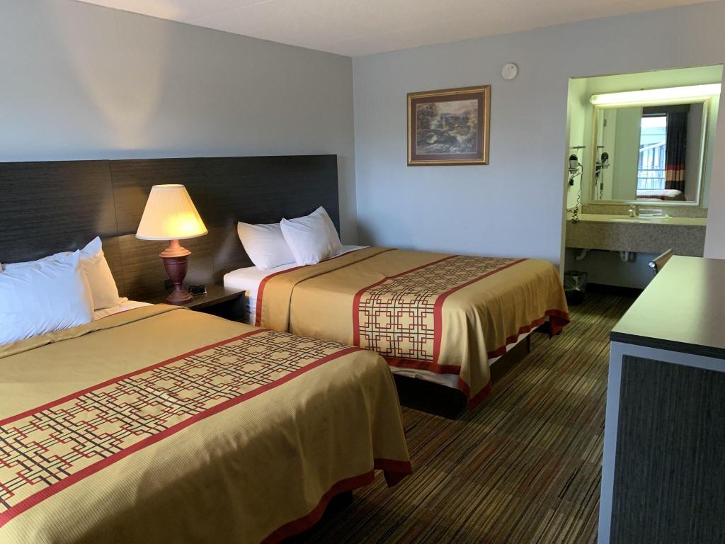 Pigeon Forge Parkway Inn