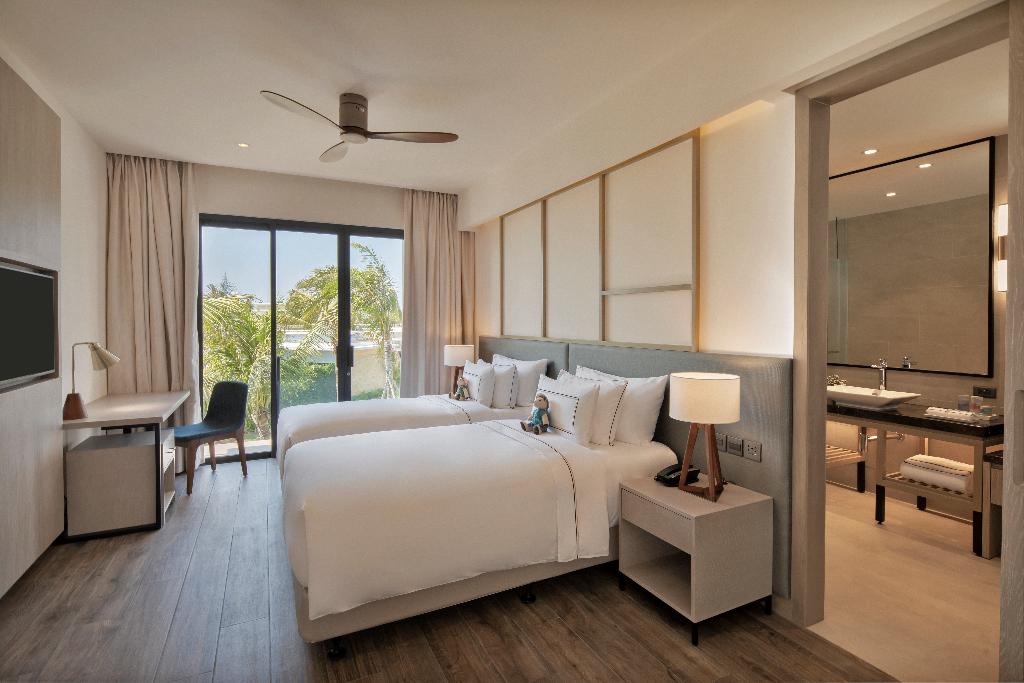 hotel-thumb
