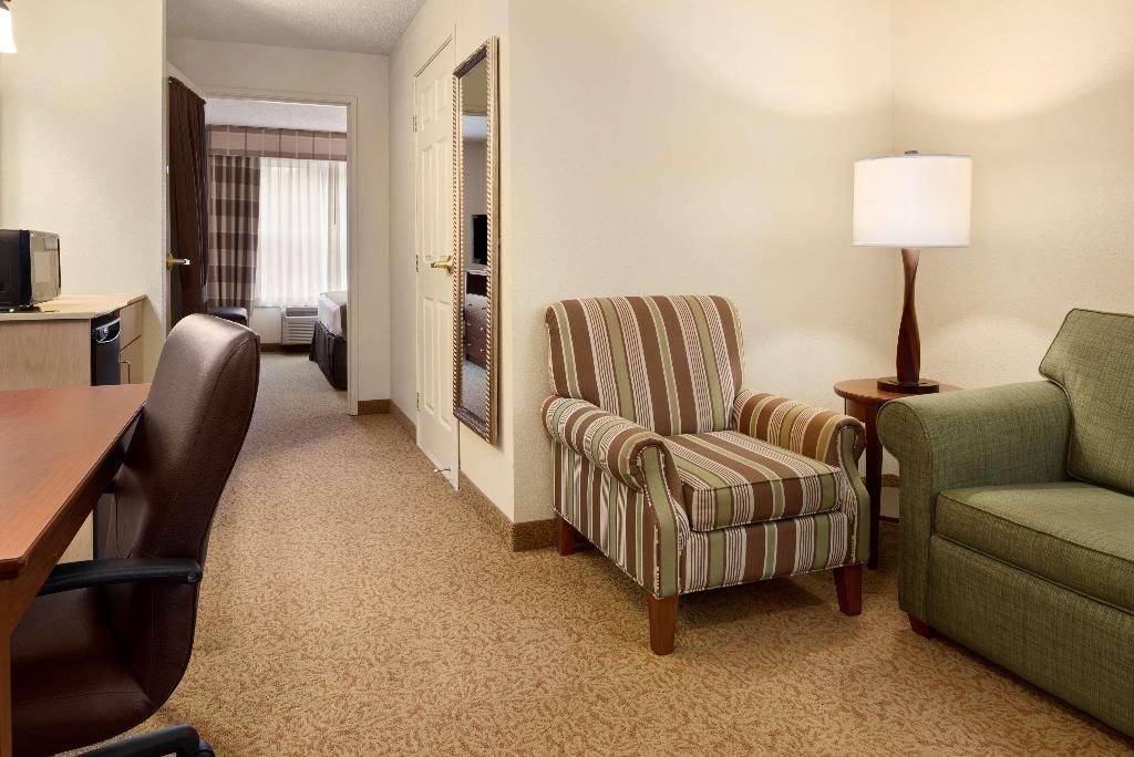 Country Inn Suites By Radisson Stevens Point Wi