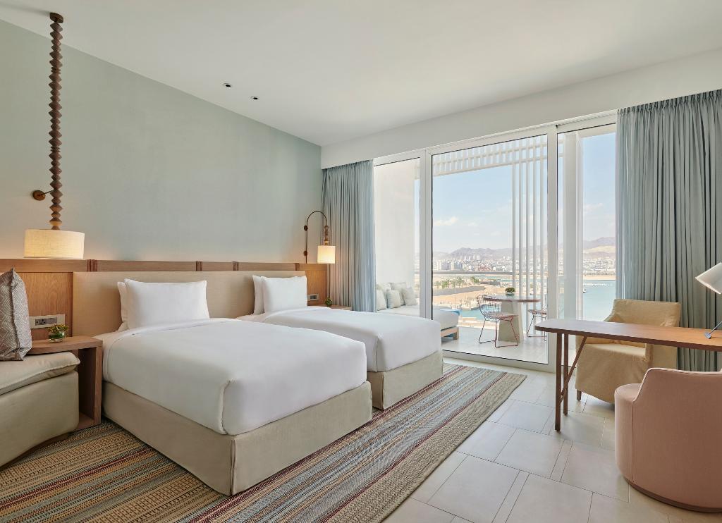 hotel-thumb