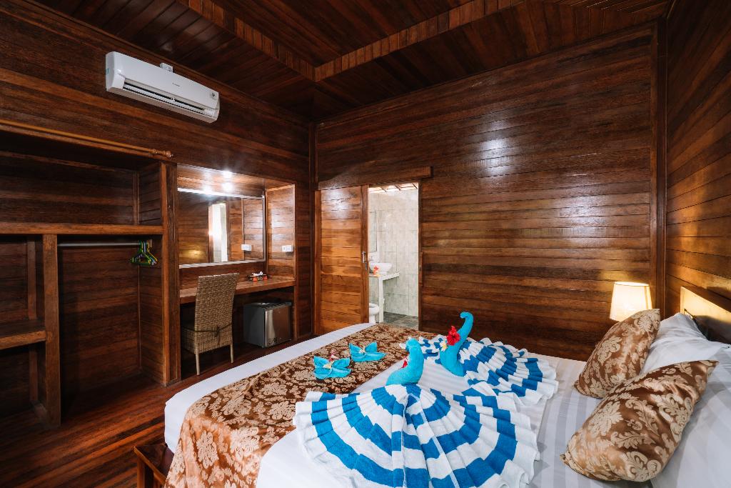D and B Bungalow