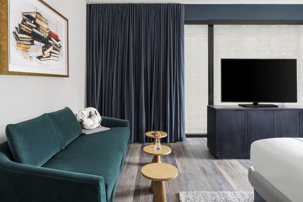 Autograph Collection The Oaklander Hotel