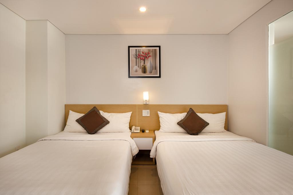 hotel-thumb