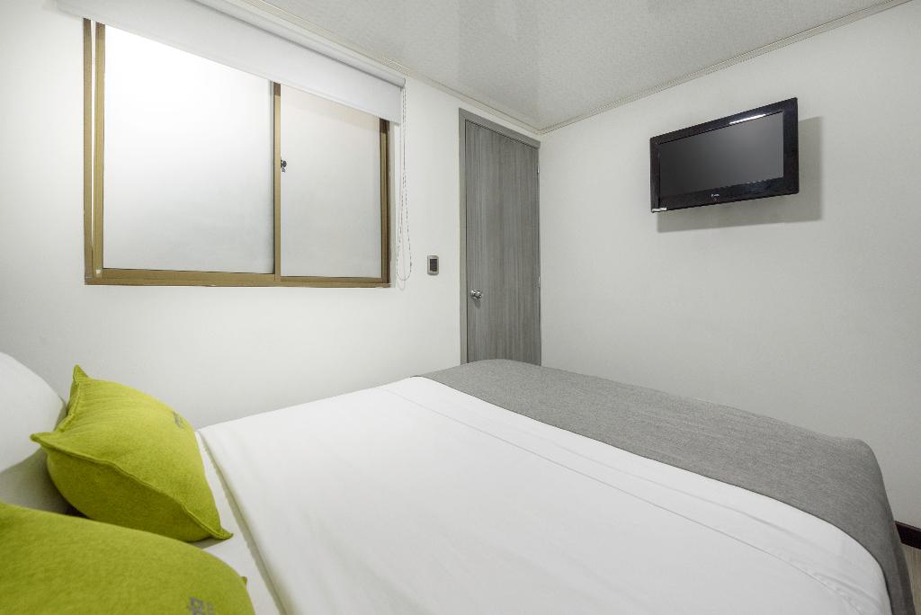 Ayenda 1024 Agora Inn