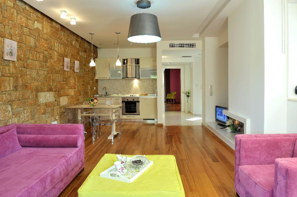Polyastron Place