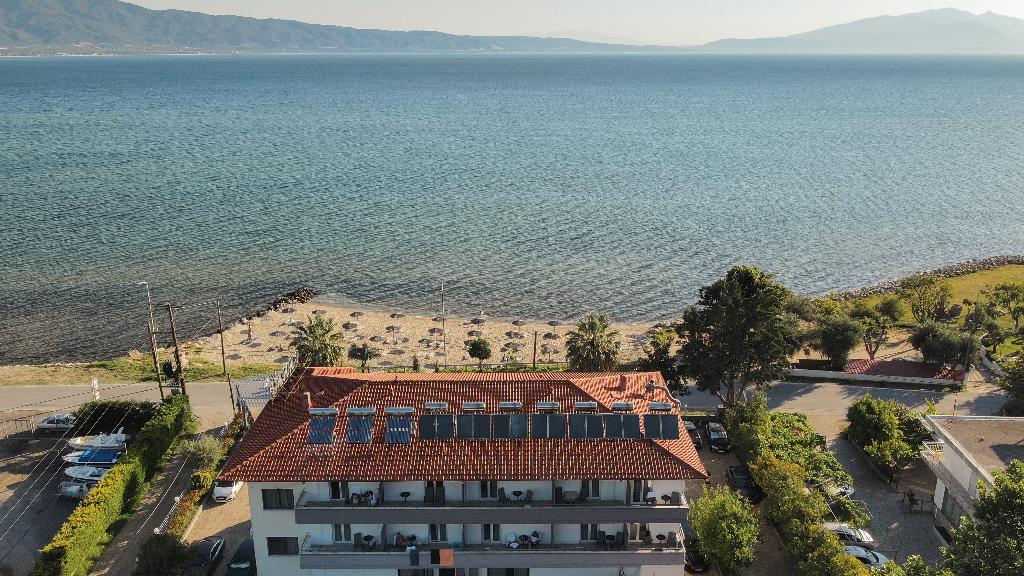 Calma Beach Hotel