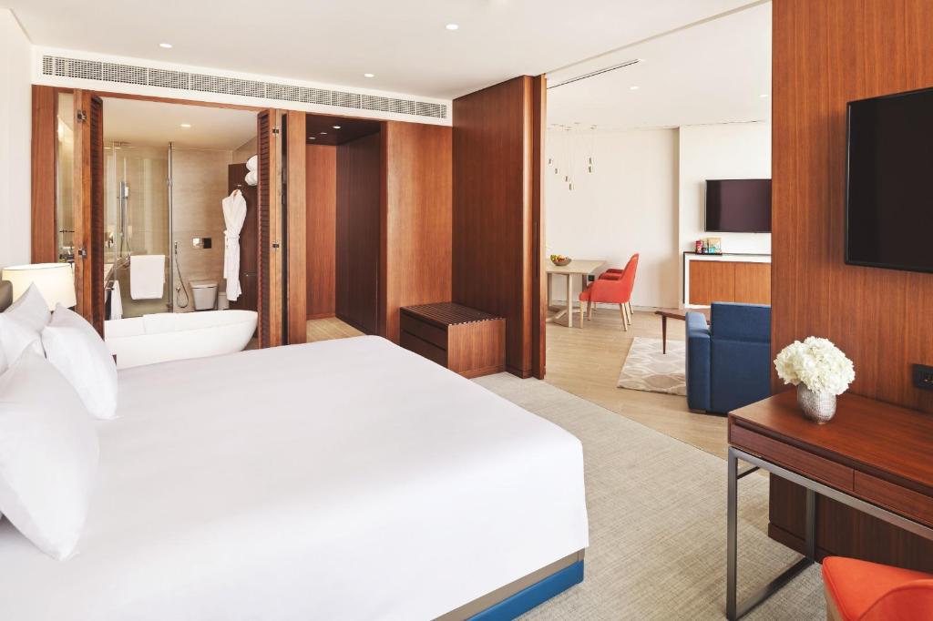 hotel-thumb