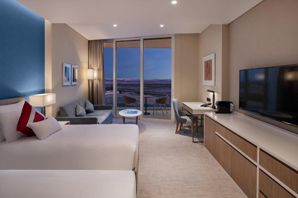 hotel-thumb