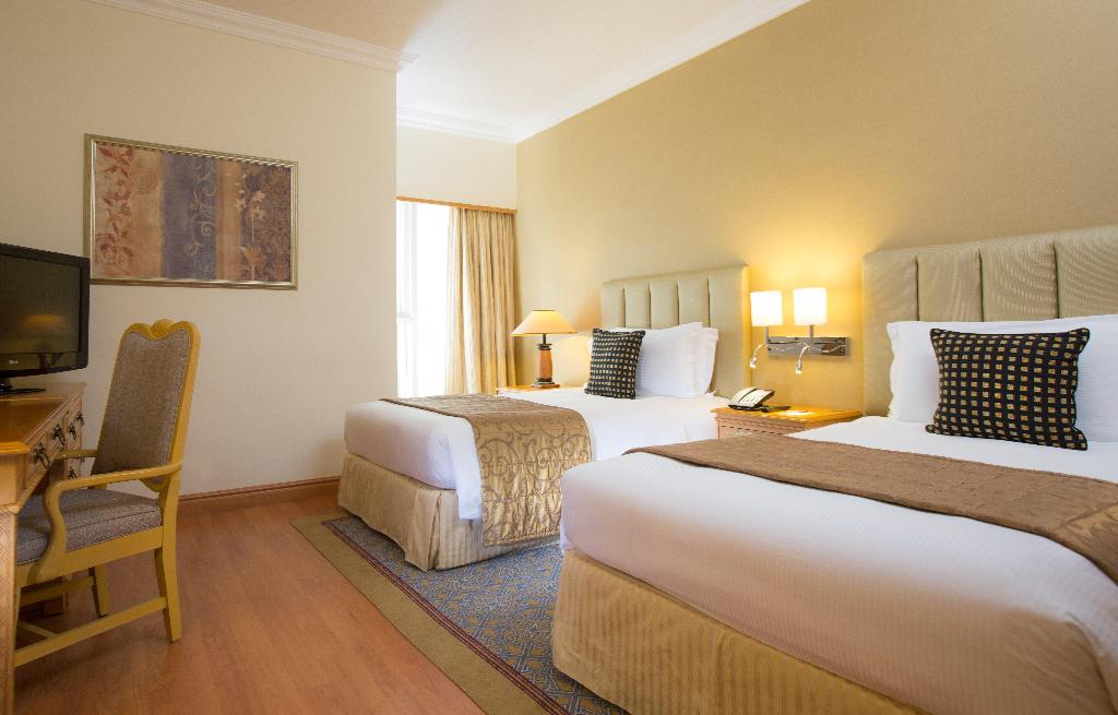 hotel-thumb