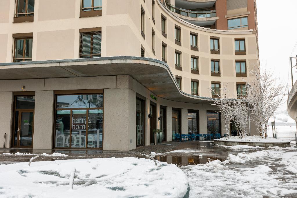 Hotel Harry's Home Zürich Wallisellen, Schweiz, Wallisellen. Großes 1