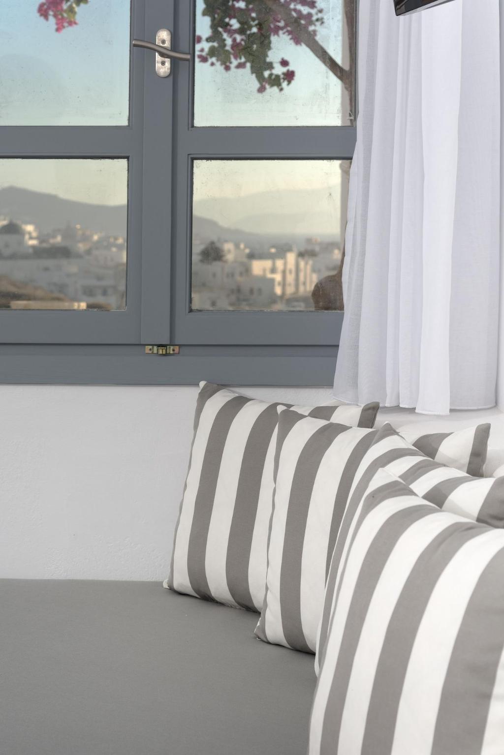 Iliada Suites
