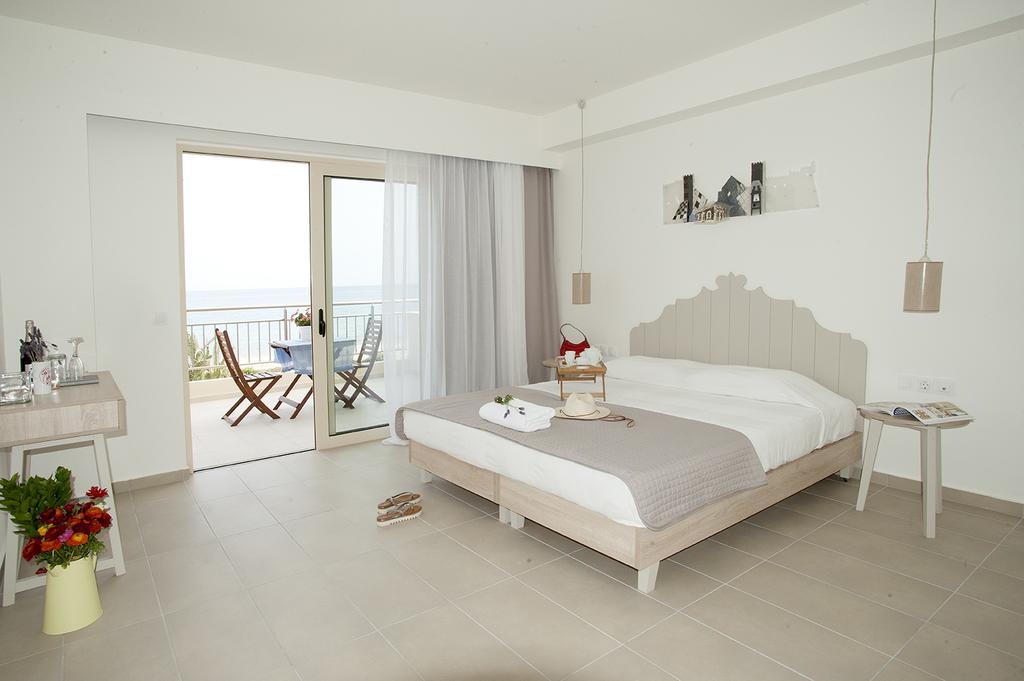 Maravel Star Art Hotel