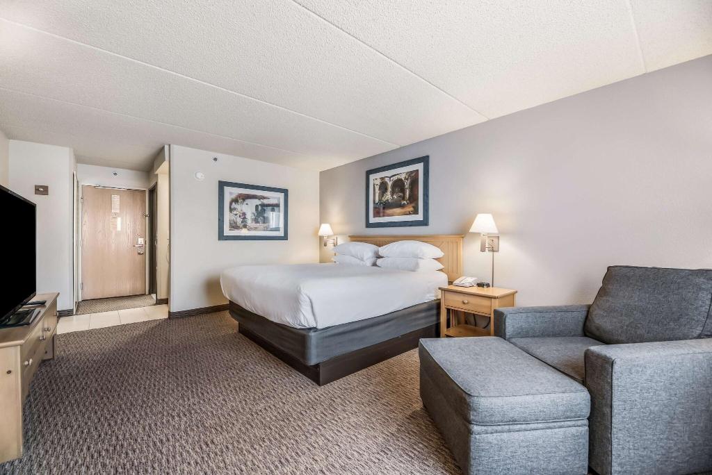 Red Lion Inn & Suites Goodyear Phoenix