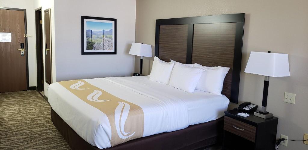 Quality Inn Suites South Fork