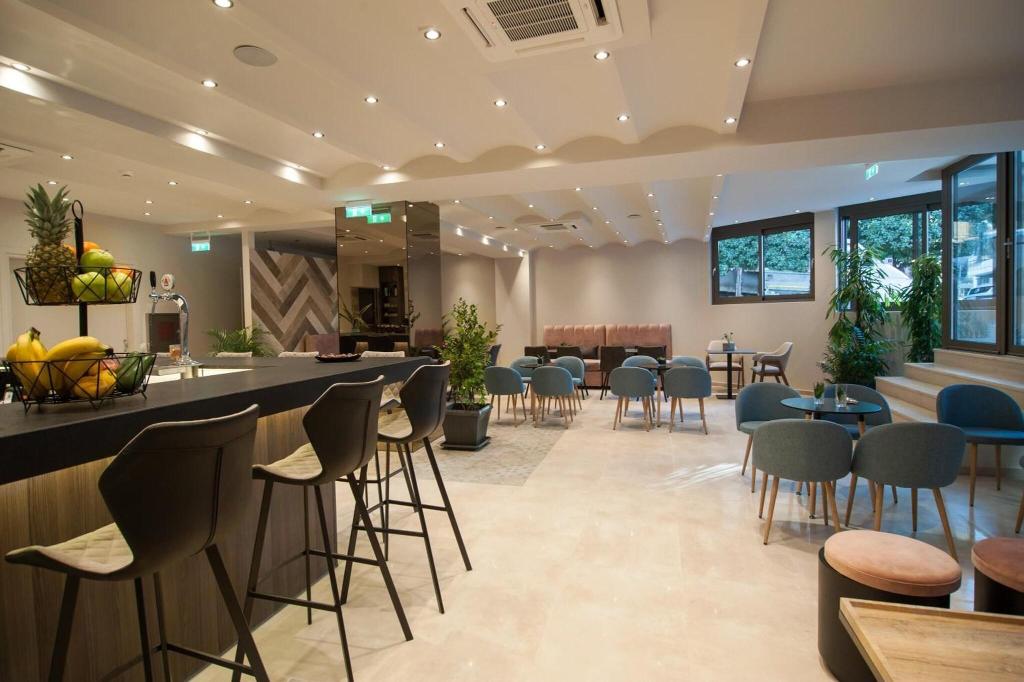 Hotel Athens Platinum Rooms And Suites, Griechenland, Athen. Großes 24