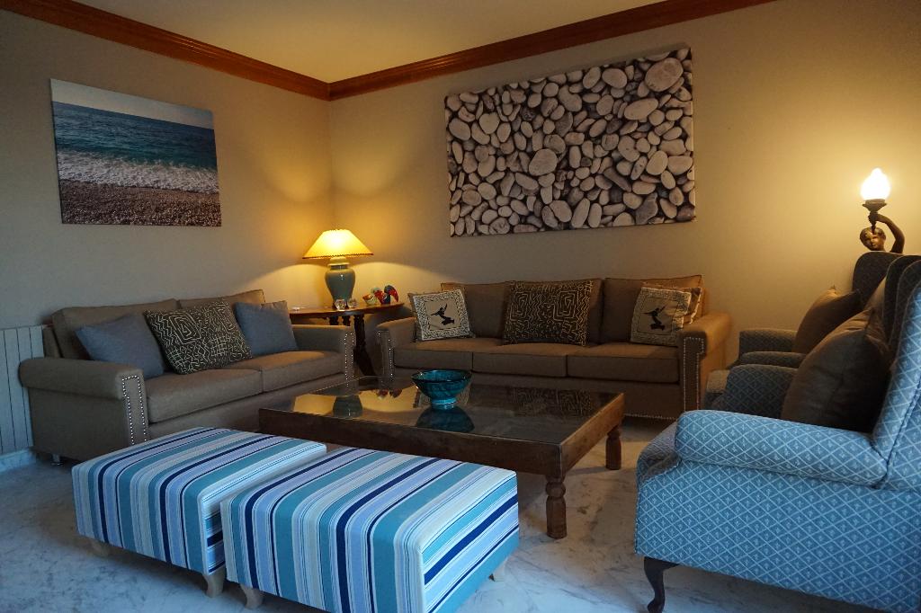 Faros Residence