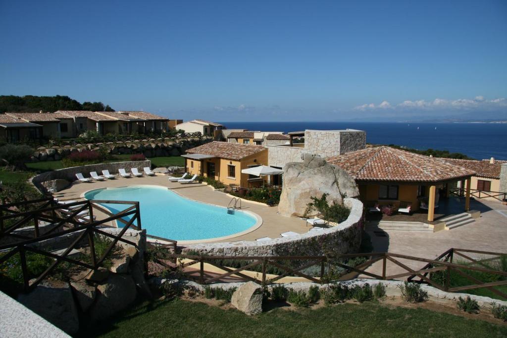 Resort Punta Falcone photo 13