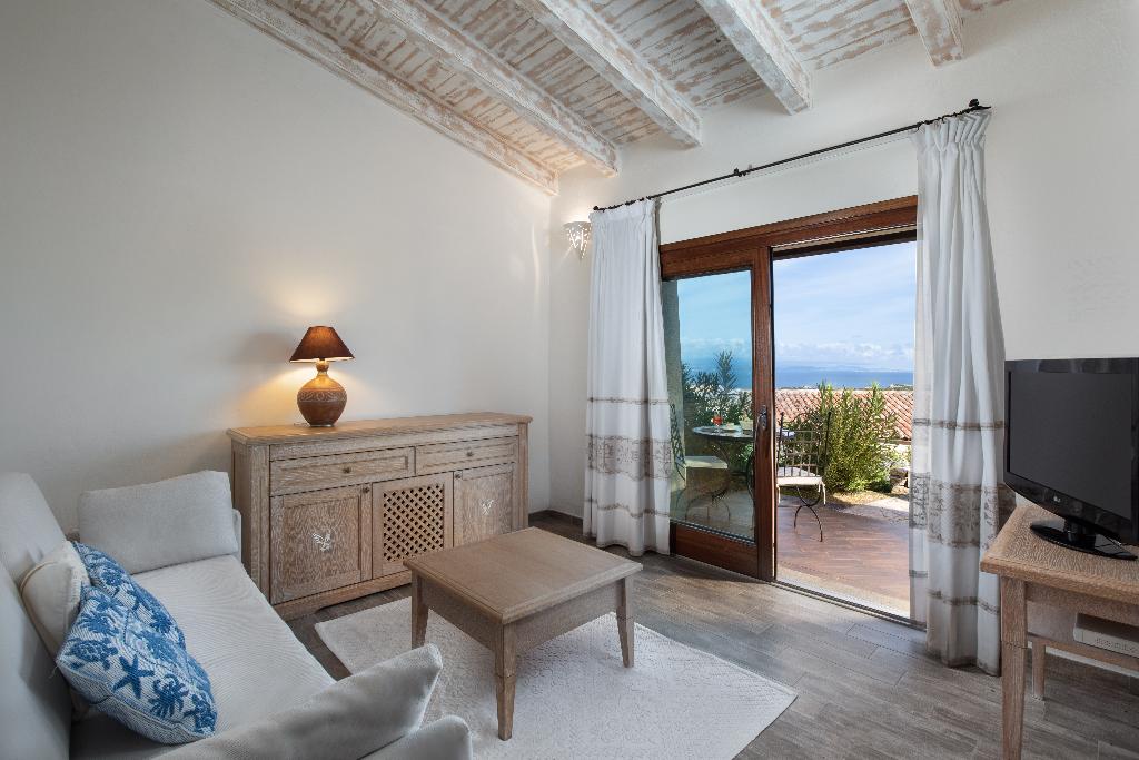 Resort Punta Falcone photo 8