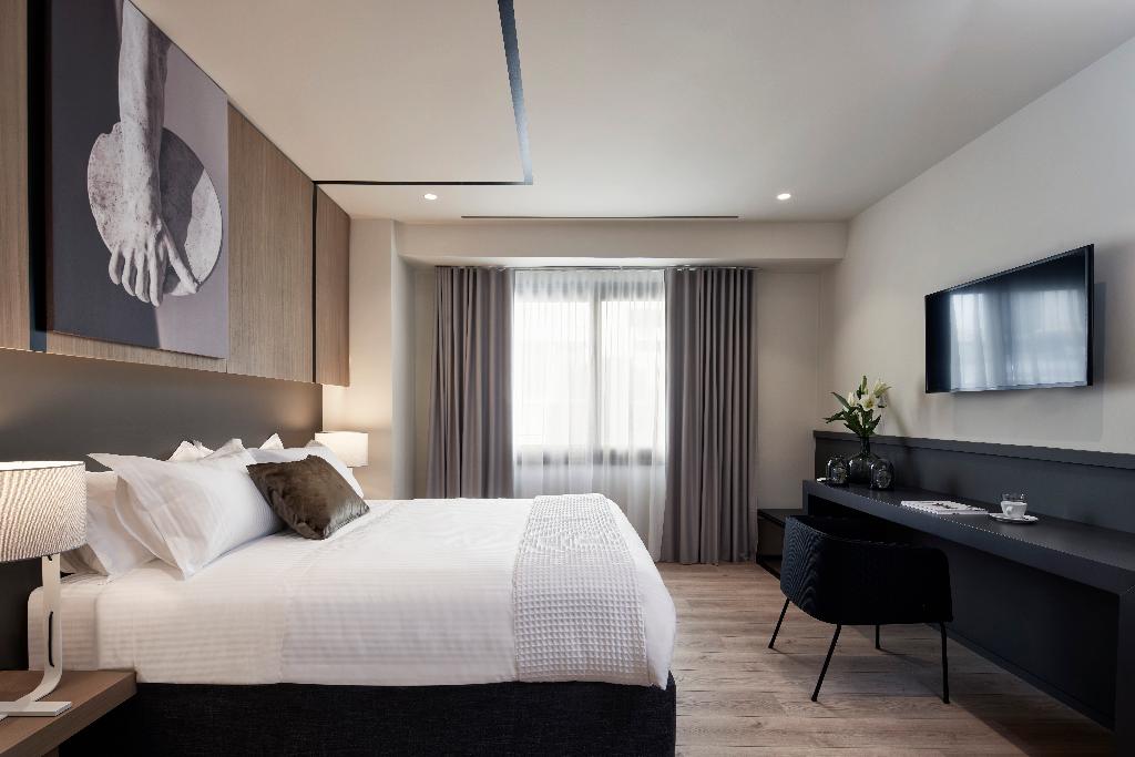 Urban Frame Hotel