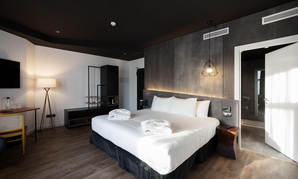 hotel-thumb
