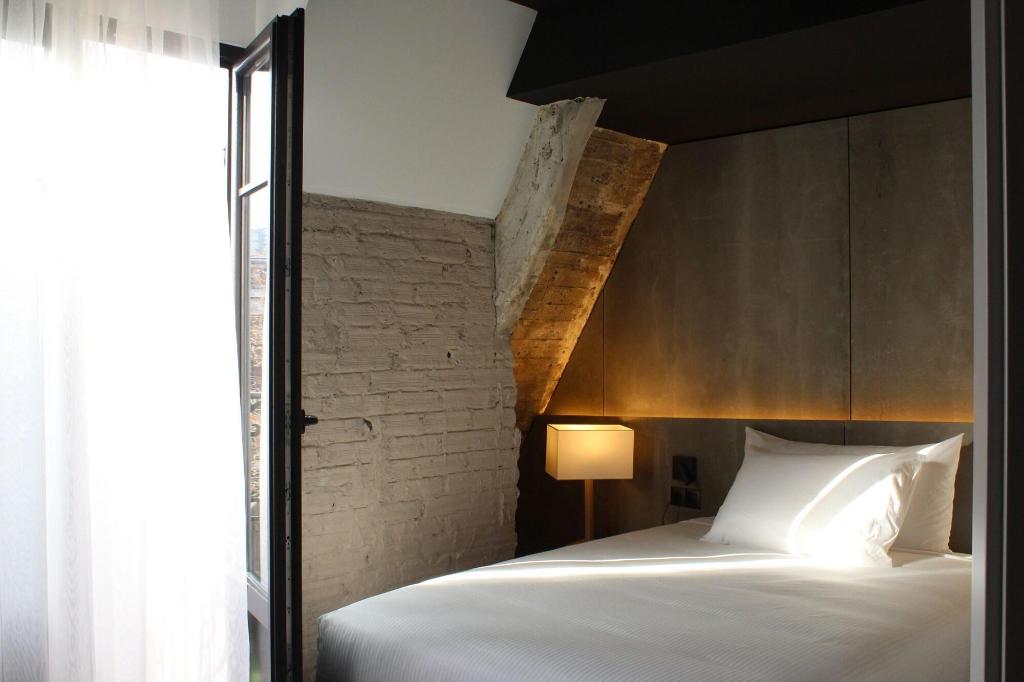 hotel-thumb